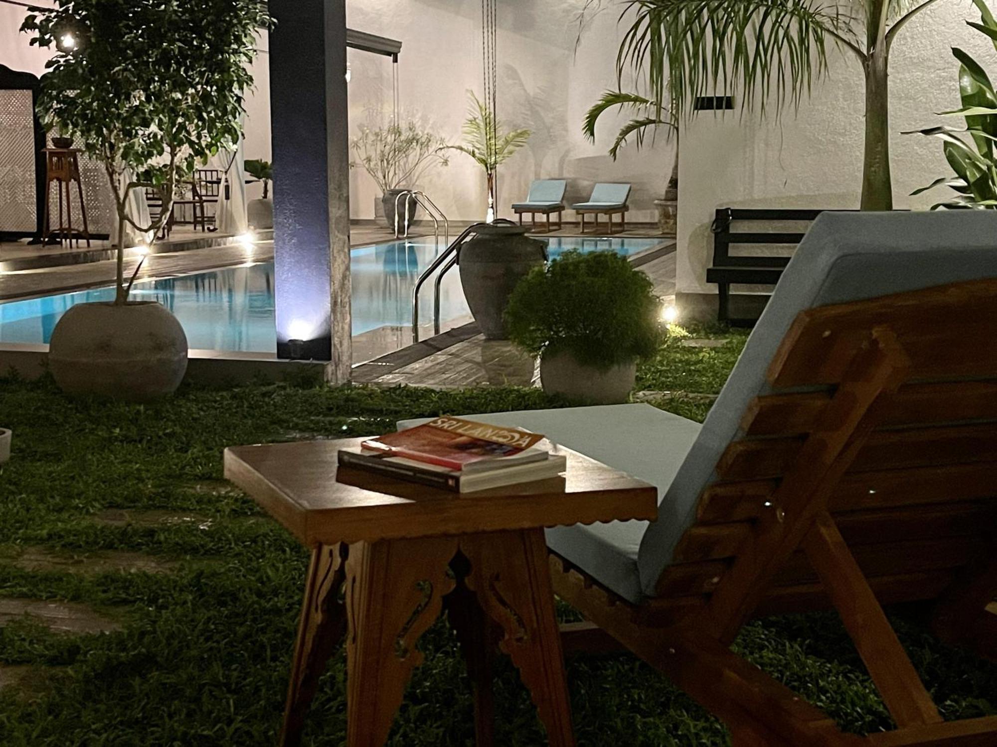 D' Art Villa Retreat And Spa Тангалла Экстерьер фото